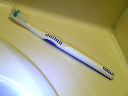 Oral B Indicator Toothbrush