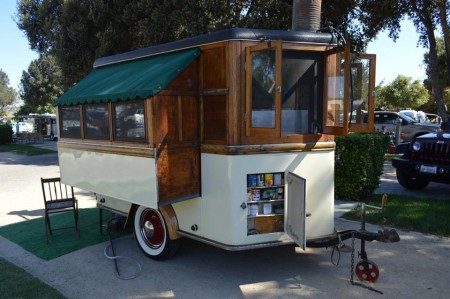 1945 Homemade Popup from Vintage Camper Trailers