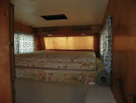 1977 Coachman Fifth Wheel on a Flatbed Trailer