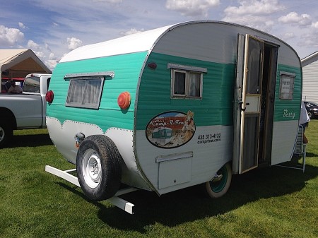 Dixie's Camp-R-Tow Betty from Starling Travel