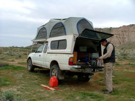 Flip-Pac Camper from Starling Travel