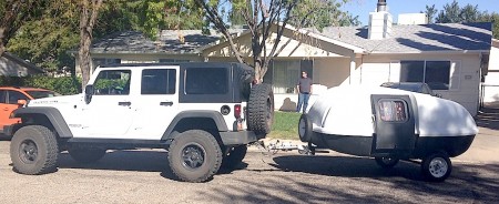 Jeep Rubicon and Teardrop American Outbacker from Starling Travel