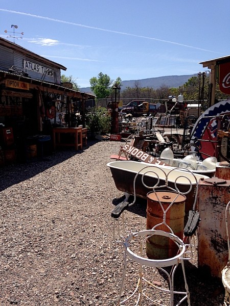 Larry's Antiques in Cottonwood AZ from Starling Travel