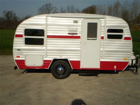 Riverside Retro RV 155