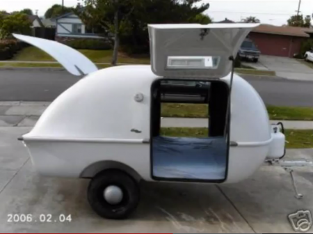 Teardrop Trailer Gull Wing Doors: NOT a Teardrop American Outbacker